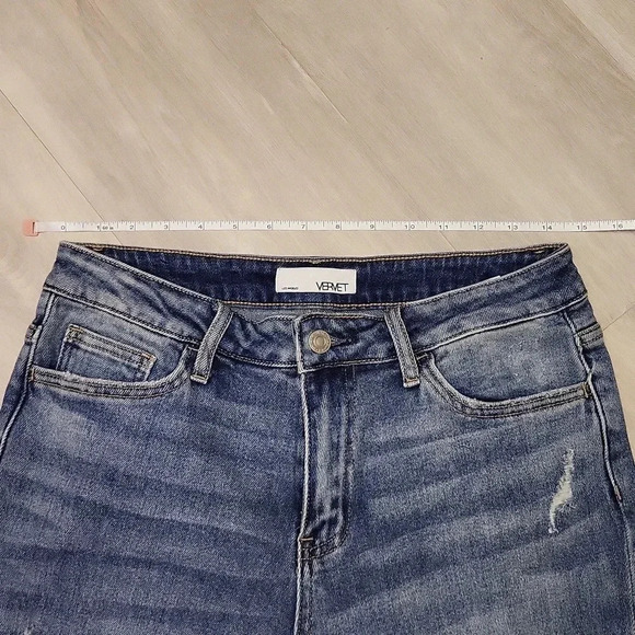 Vervet Distressed Medium Wash Straight Leg 5 Pocket Blue Jeans Womens‎ Size 29 - Picture 9 of 11